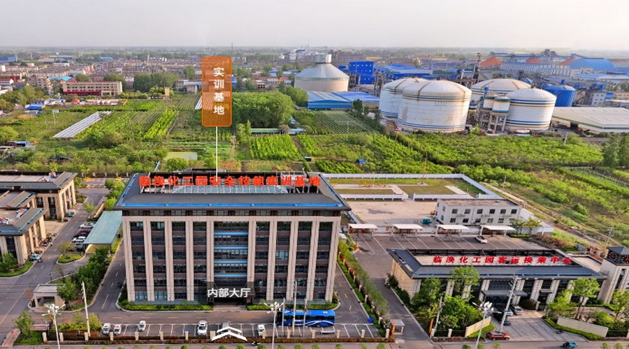 实训基地.jpg